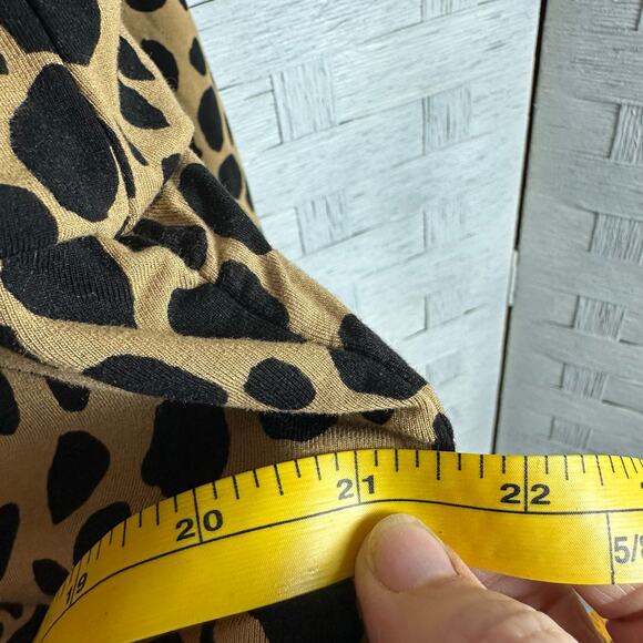 Chico’s Animal print blouse turtleneck gathered sides 3/4 sleeve - Picture 12 of 14